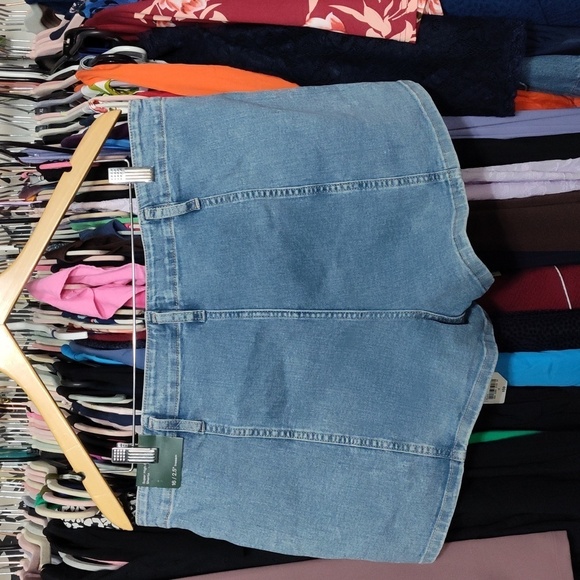 NWT Wild Fable Super High Rise Shorts - Picture 8 of 8